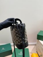 Goyard Beluga Mini SIZE : 18 X 17 CM - Image 5