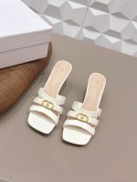 Dior shoes size : 35- 41 - Image 2