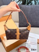 LOUIS VUITTON lv POCHETTE MIA BAG - Image 5