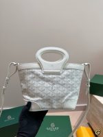 Goyard Beluga Mini SIZE : 18 X 17 CM - Image 7