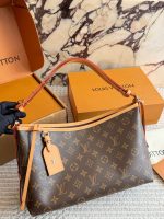 LOUIS VUITTON lv BAG SIZE : 34 X 19cm