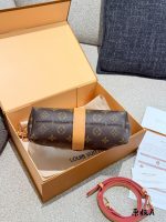 LOUIS VUITTON lv POCHETTE MIA BAG - Image 7