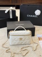 CHANEL 25C LP vanity  size : 19x 12 cm - Image 10