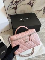CHANEL 25C LP vanity  size : 19x 12 cm - Image 3