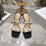 Dior shoes size : 35- 41 - Image 2