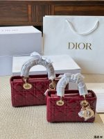 DIOR lady dior joy size :22 x11cm / 16 x 9cm - Image 3