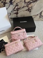 CHANEL 25C LP vanity  size : 19x 12 cm