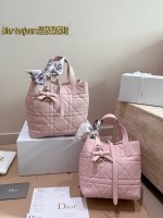 𝑫𝒊𝒐𝒓 𝒕𝒐𝒖𝒋𝒐𝒖𝒓𝒔 bag size：28cm / 20cm - Image 4