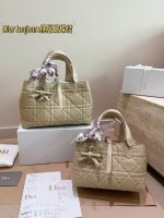 𝑫𝒊𝒐𝒓 𝒕𝒐𝒖𝒋𝒐𝒖𝒓𝒔 bag size：23 x14x 12 / 28.5 x 21.5 x 19 cm - Image 4