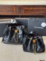 CHANEL 25 BAG SIZE : 32 30cm , 23 22cm - Image 4