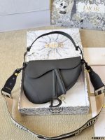 DIOR SADDLE  SIZE : 18 19cm / 25 20cm - Image 6