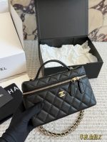 CHANEL 25C LP vanity  size : 19x 12 cm - Image 6