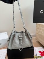 CHANEL 25 BAG SIZE : 22CM - Image 4