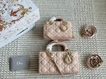 DIOR LADY DIOR JOY  SIZE : 22 / 17 cm