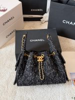 CHANEL 25 BAG SIZE : 26CM - Image 2