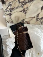 CHANEL 25C LP vanity  size : 19x 12 cm - Image 3