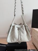 CHANEL 25 BAG SIZE : 22CM / 26CM - Image 3