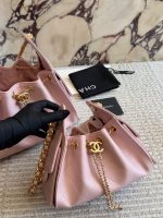 CHANEL 25 BAG SIZE : 22CM / 26CM - Image 4