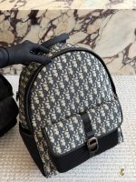 DIOR BACKPACK  size：32*42cm