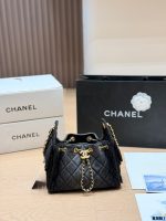 CHANEL 25 BAG SIZE : 22CM / 26CM - Image 6