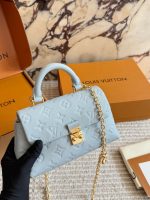 LOUIS VUITTON lv madeleine BAG size：20*12cm