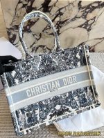 DIOR BOOK TOTE SIZE : 36 CM