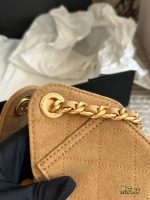 CHANEL 25 BAG SIZE : 22CM - Image 4
