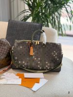 LOUIS VUITTON lv DUFFLE BAG SIZE: 50 CM - Image 4