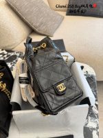 CHANEL 25 BACKPACK SIZE: 25×27 CM - Image 4