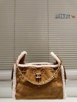 CHANEL 25 BAG SIZE : 22CM