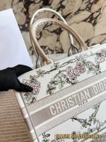 DIOR BOOK TOTE SIZE : 36 CM - Image 6