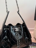 CHANEL 25 BAG SILVER HARDWARE MEDIUM SIZE - Image 4