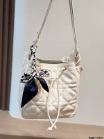 DIOR D-MOTION SIZE :  23 25cm / 18 20cm - Image 5