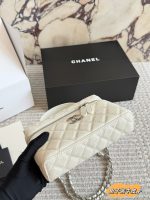 CHANEL 25C LP vanity  size : 19x 12 cm - Image 6