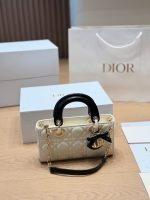 DIOR LADY DIOR JOY SIZE : 22CM - Image 3