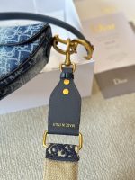 DIOR SADDLE SIZE : 25 X 20cm - Image 3