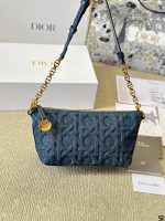 DIOR Diorstar Hobo SIZE : 20  X 15 CM