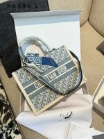 DIOR BOOK TOTE SIZE : 25 / 35 CM - Image 6