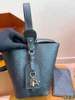 LOUIS VUITTON lv ALL IN BB SIZE : 18×19x11cm - Image 4