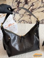 DIOR VOYAGE size: 21 20cm/29 24cm - Image 8