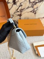 LOUIS VUITTON lv madeleine BAG size：20*12cm - Image 3