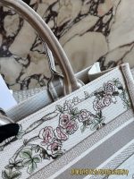 DIOR BOOK TOTE SIZE : 36 CM - Image 7