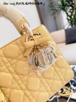 DIOR LADY DIOR SIZE :20cm 17Cm - Image 5