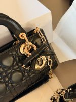 DIOR LADY DIOR JOY SIZE : 22CM - Image 4
