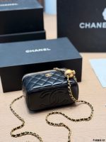 CHANEL 22S VANITY SIZE : 16/10/8cm - Image 6