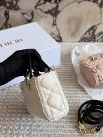 DIOR LADY DIOR JOY SIZE : 17CM - Image 5