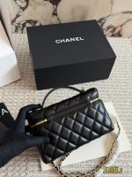 CHANEL 25C LP vanity  size : 19x 12 cm - Image 7