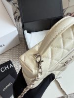 CHANEL 25C LP vanity  size : 19x 12 cm - Image 7
