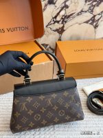 LOUIS VUITTON lv  madeleine bb  size：24 X 15cm - Image 3