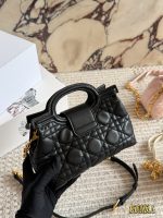 DIOR   Caro bag size : 18 x 13cm - Image 6